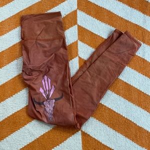 Skull print yoga pants